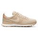 Nike Internationalist